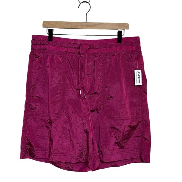 NWT Old Navy High-Waisted Shiny Nylon Bermuda Shorts in Flamingo - Size L - Picture 1 of 7